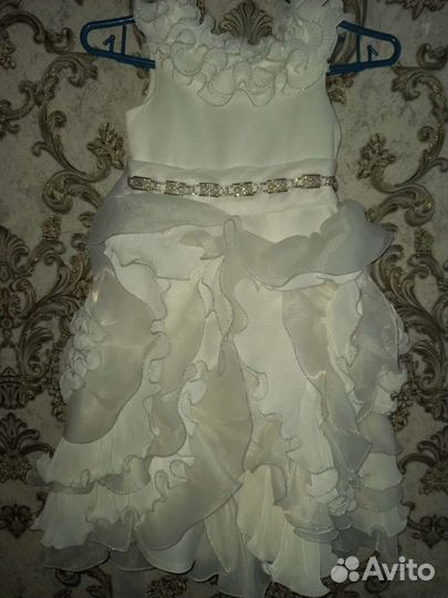 Платье нарядное