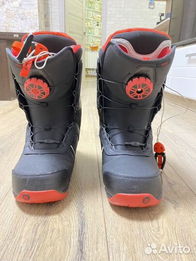 Сноубордические ботинки burton tyro black