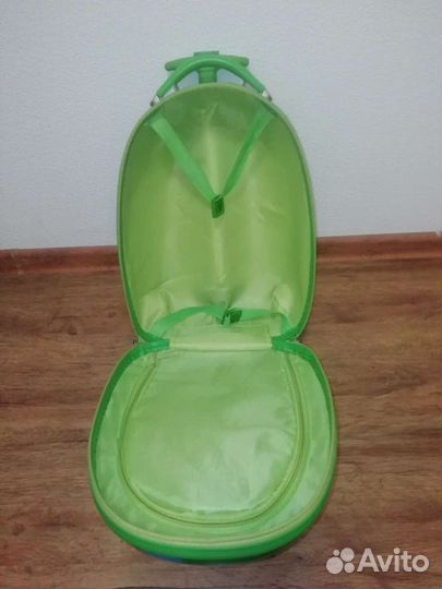 Детский чемодан, отличный подарок