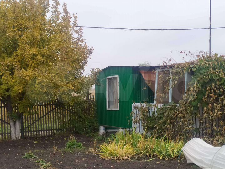Дача 15 м² на участке 8 сот.