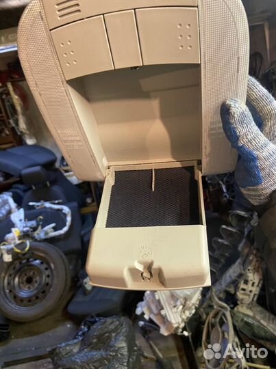 Плафон салона с очечником Toyota Corolla 140 150