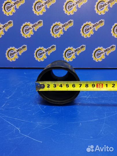 Патрубок радиатора нижний