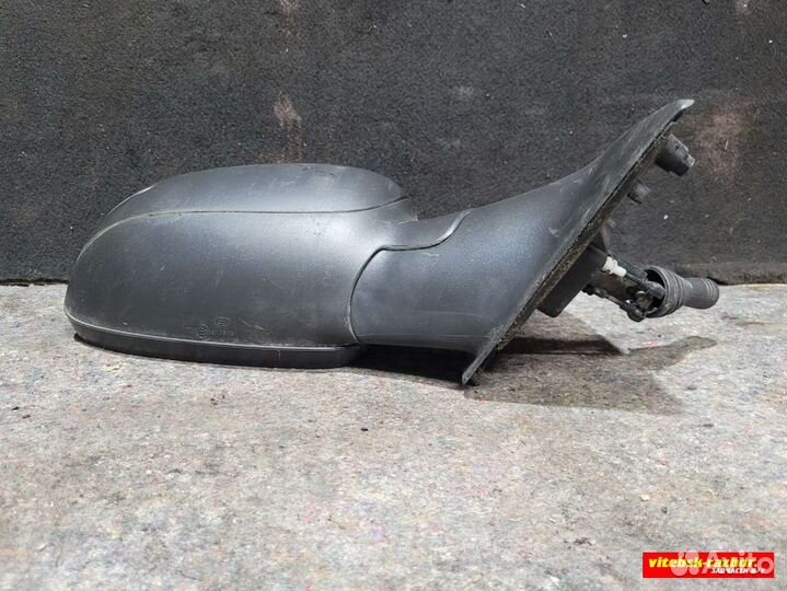 Зеркало правое 24420358 Opel Corsa C 0