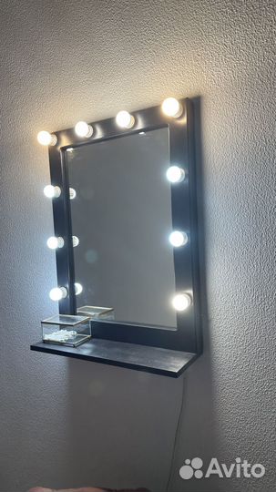 Гримерное зеркало