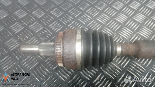 Полуось передняя правая (приводной вал, ШРУС)