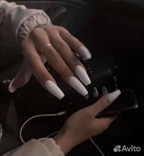 Мастер маникюра и педикюра с выездом на дом