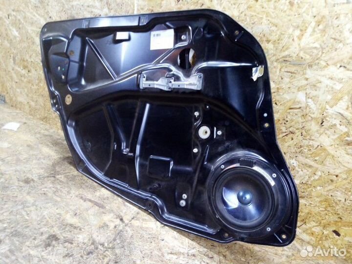 Стеклоподъемник задний левый Mercedes-Benz R-Class