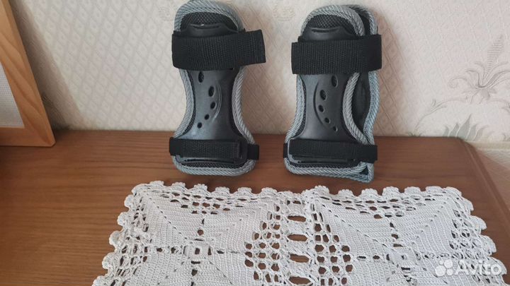 Комплект защиты детский для роликов, самокатов