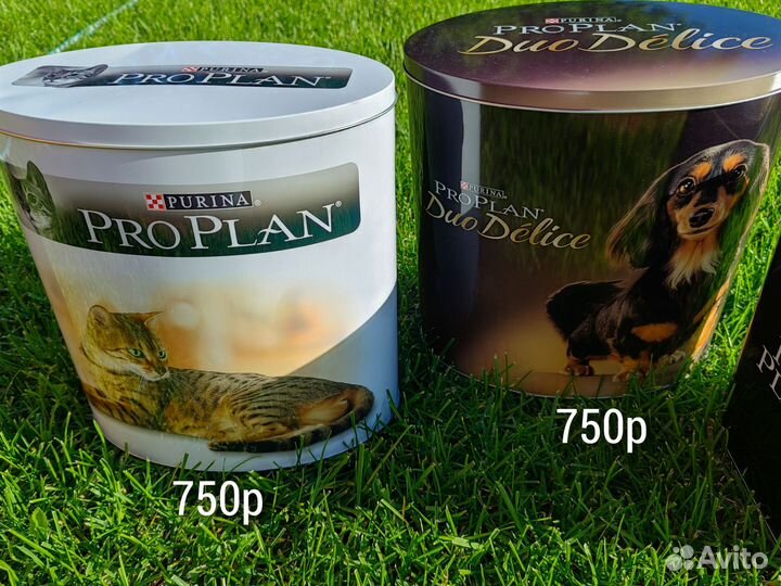 Бак контейнер для корма