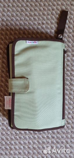 Дорожный матрасик для пеленания munchkin