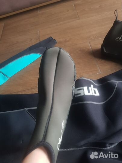 Гидрокостюм