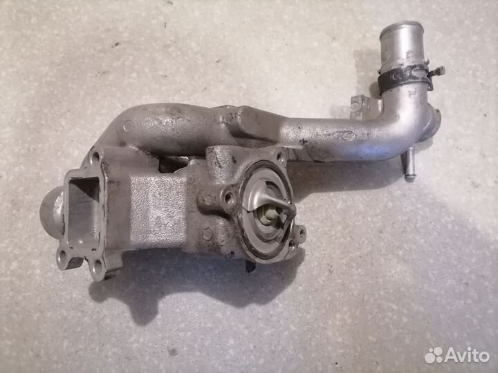 Корпус термостата Infiniti FX45 S50 VK45DE