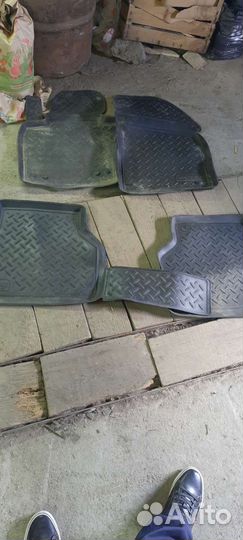 Автомобильные коврики Tiguan