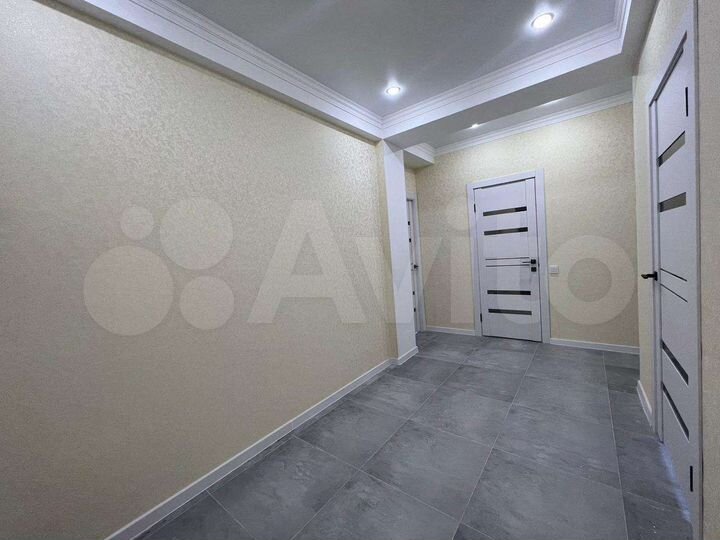 2-к. квартира, 60 м², 4/9 эт.