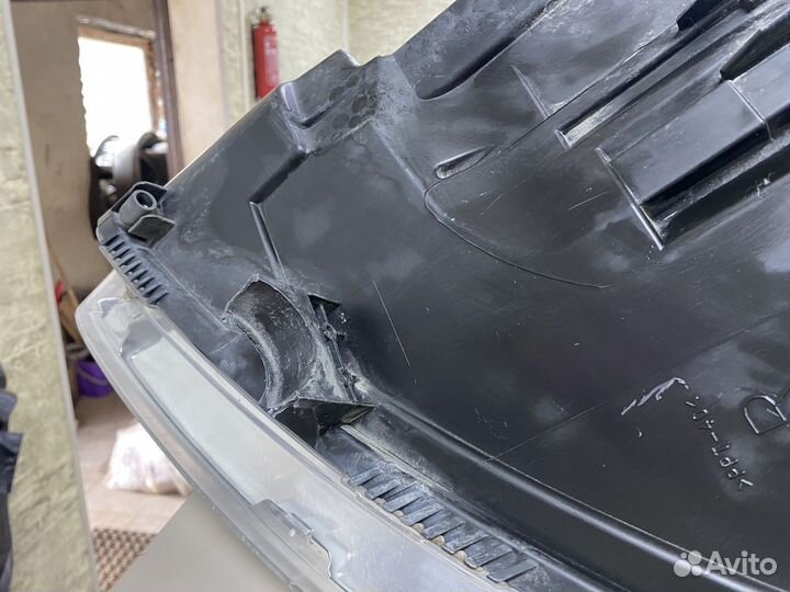 Фара правая галогенная Ауди А6 С6 4F