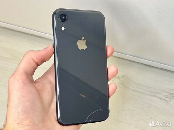 iPhone Xr, 64 ГБ