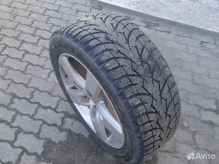 Продам колеса 255/50 R19