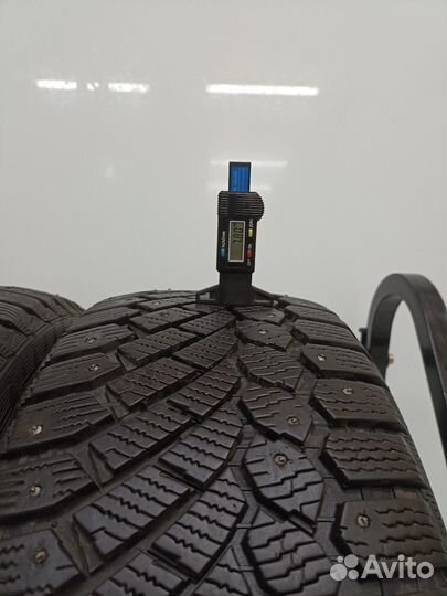 Gislaved Nord Frost 200 235/50 R18