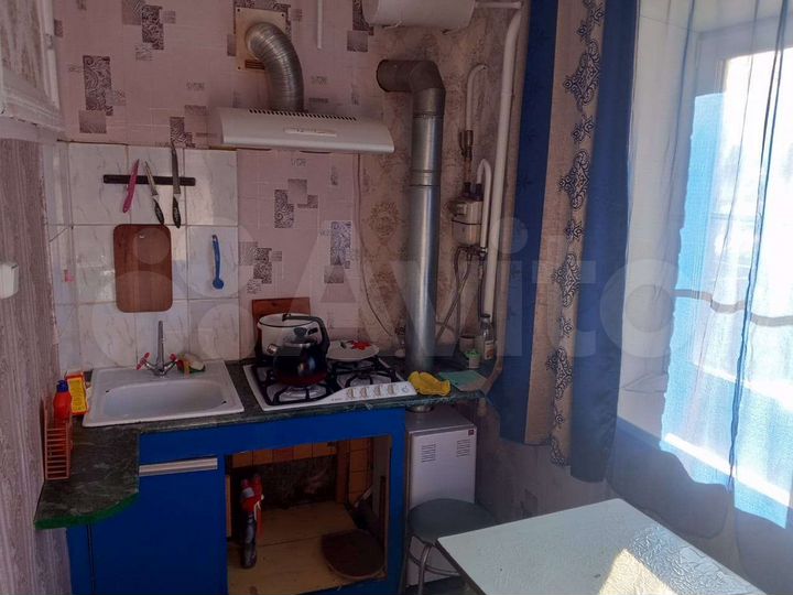 3-к. квартира, 58 м², 1/2 эт.