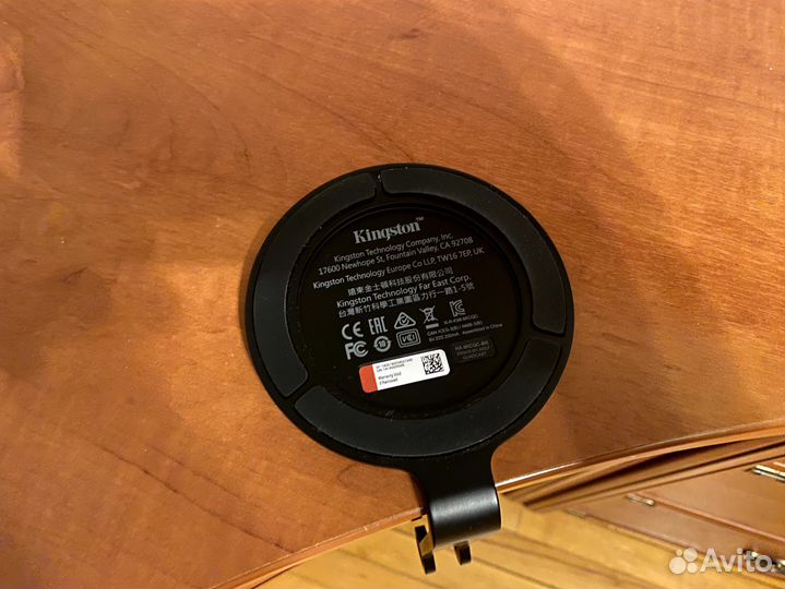 Подставка/стойка/пантограф HyperX Quadcast