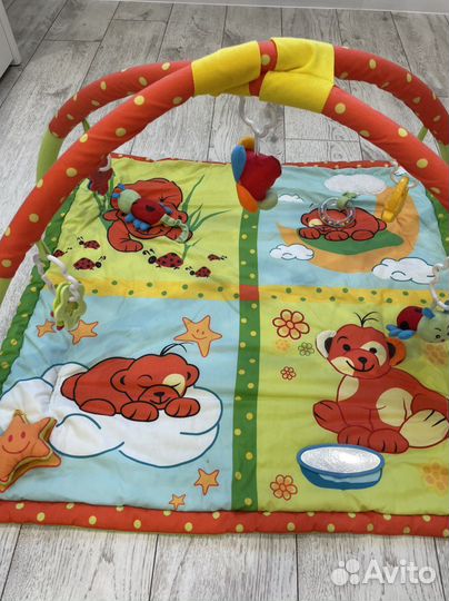 Развивающийся коврик