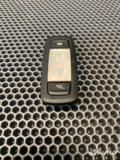 Плафон подсветки салона задний левый Bmw X7 G07