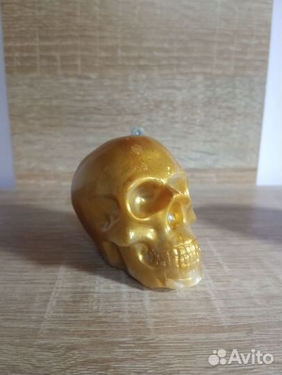 Череп из пластика, литой