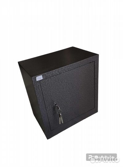 Сейф металлический