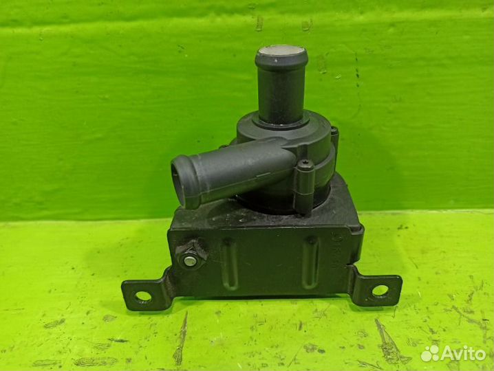 Дополнительная помпа Skoda Yeti CBZ 2008