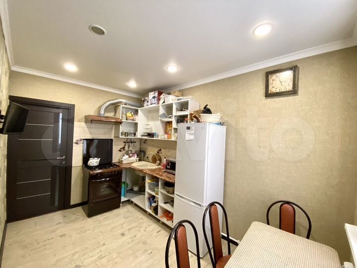 Дом 36 м² на участке 3 сот.