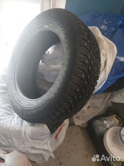 Nokian Tyres Hakkapeliitta 10p SUV 225/60 R17 103T