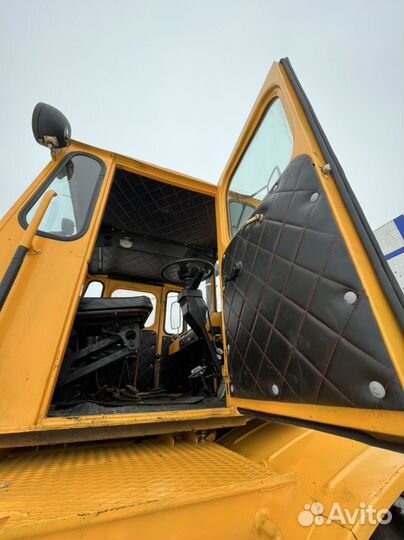 Трактор Кировец К-700А, 1991