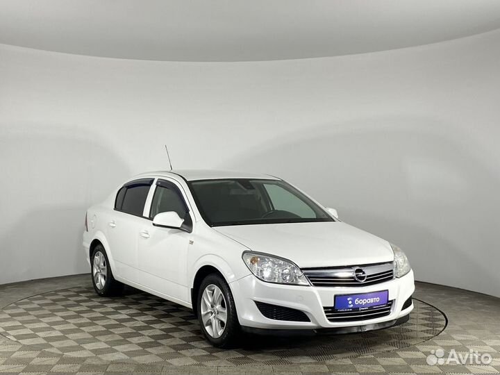 Opel Astra 1.6 МТ, 2012, 183 120 км