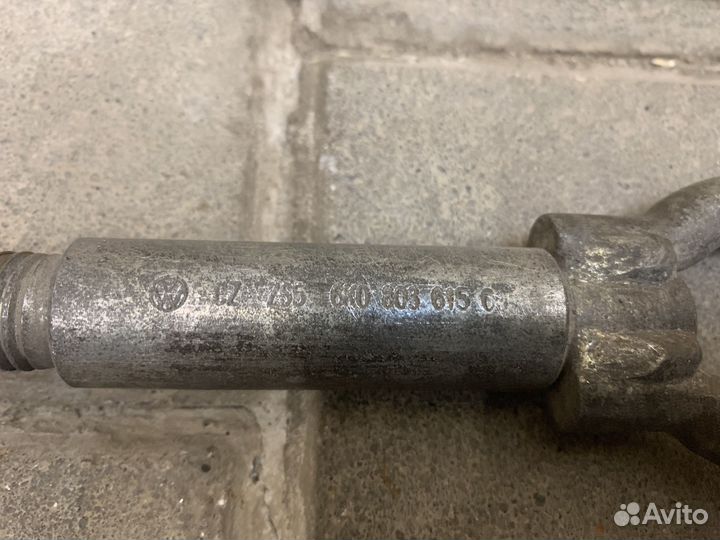 Крюк буксировочный Шкода Фабиа