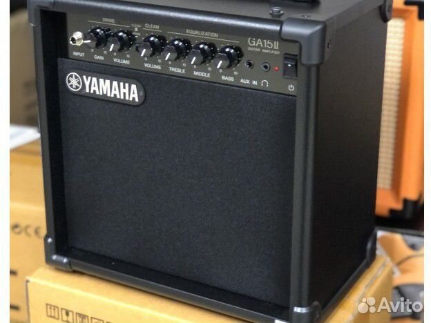 Гитарный комбоусилитель