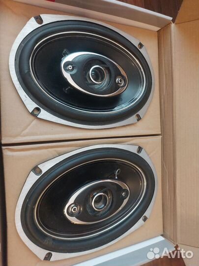 Музыкальные колонки Favorit 1200wat