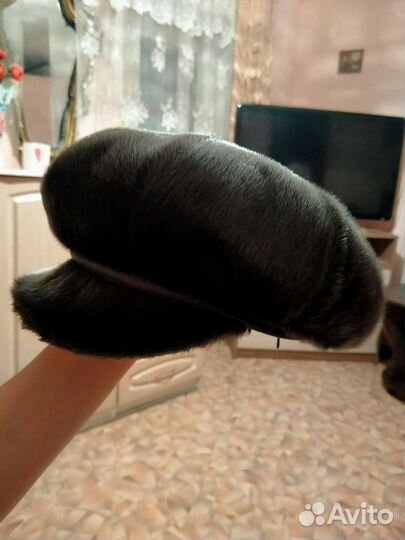 Кепка меховая женская