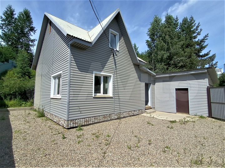 Дом 100 м² на участке 5 сот.