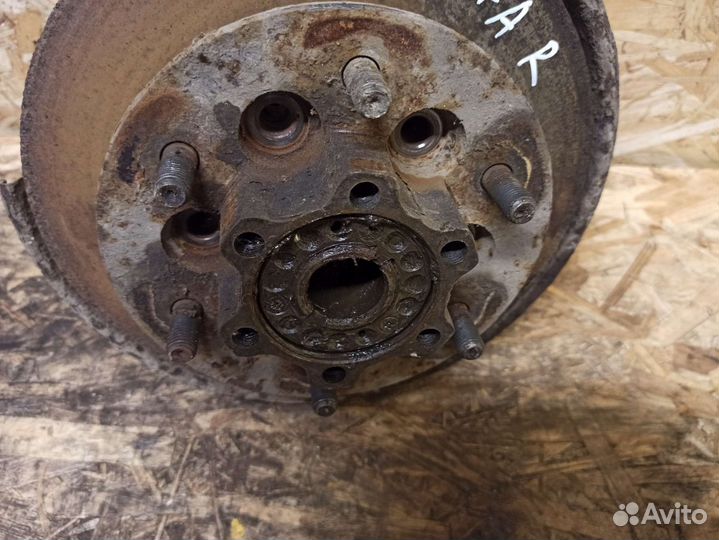 Кулак поворотный правый Opel Frontera A