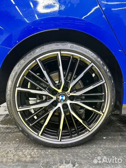 Комплект колес BMW f44/40 R19 552M Стиль