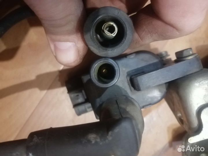 Катушки зажигания + провода Toyota avensis