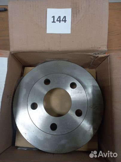 Диск тормозной задний Audi A4, VW Passat