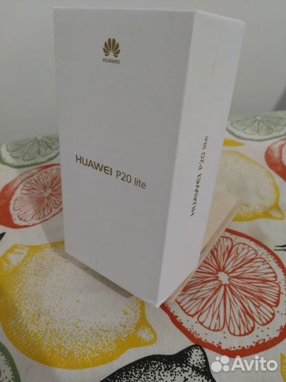 HUAWEI P20 Lite, 4/128 ГБ