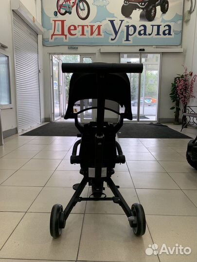 Трехколесный велосипед складной Luxmom