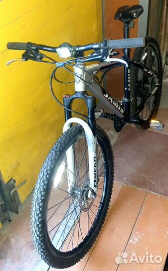 Велосипед jamis