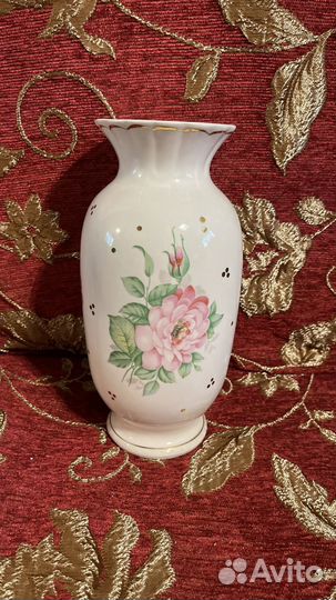 Фарфоровая ваза лфз