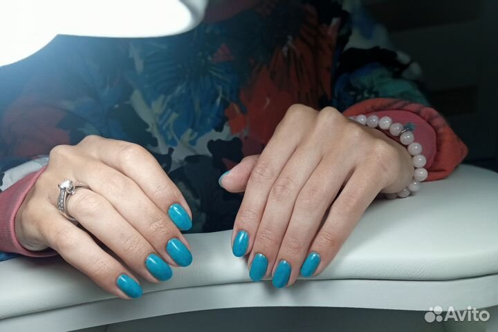 Маникюр и педикюр