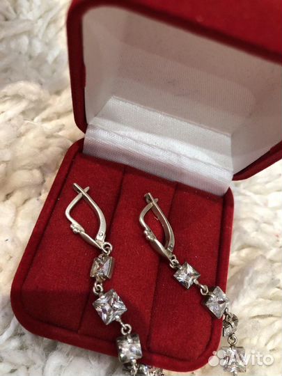 Длинные серьги