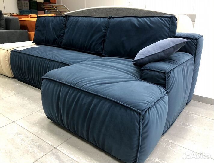 Диван Фабрика