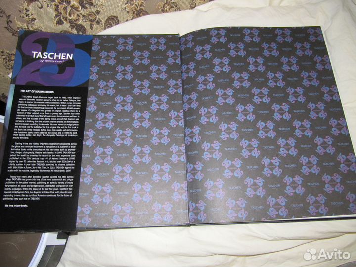 Продается коллекционное издание HR giger